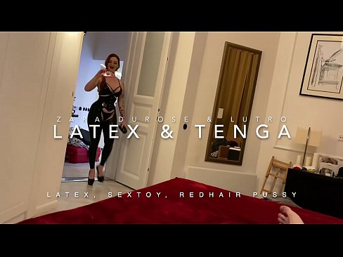❤️ ʻO ke kaikunāne ʻulaʻula i ka lole latex i hoʻopaʻa ʻia e ke kaikunāne ️❌ Homemade porn ia makou